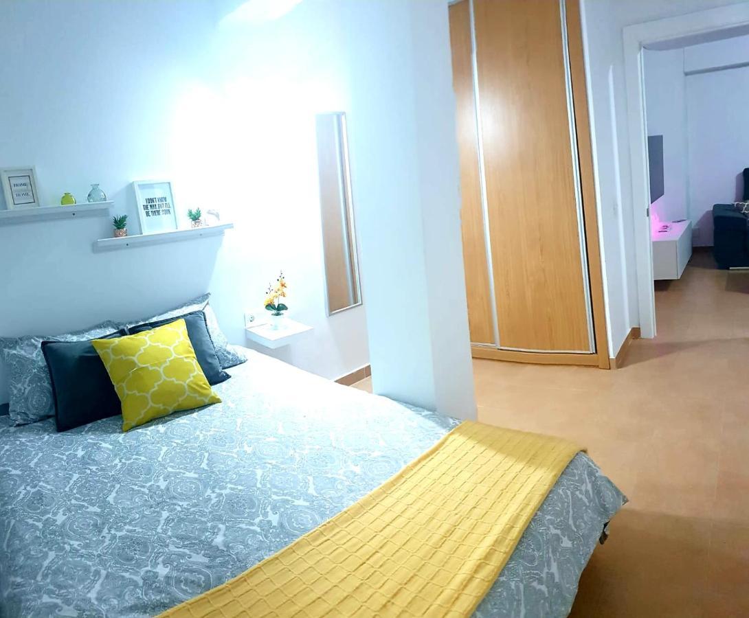 Apartamento La Carihuela Торремолинос Экстерьер фото