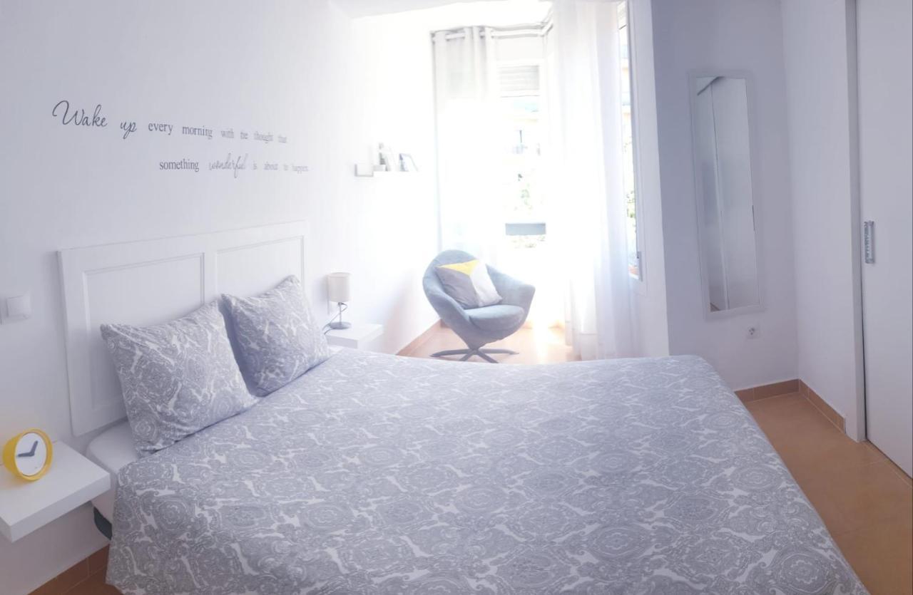 Apartamento La Carihuela Торремолинос Экстерьер фото
